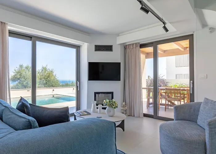 Nola - Nomadic Luxury Villas