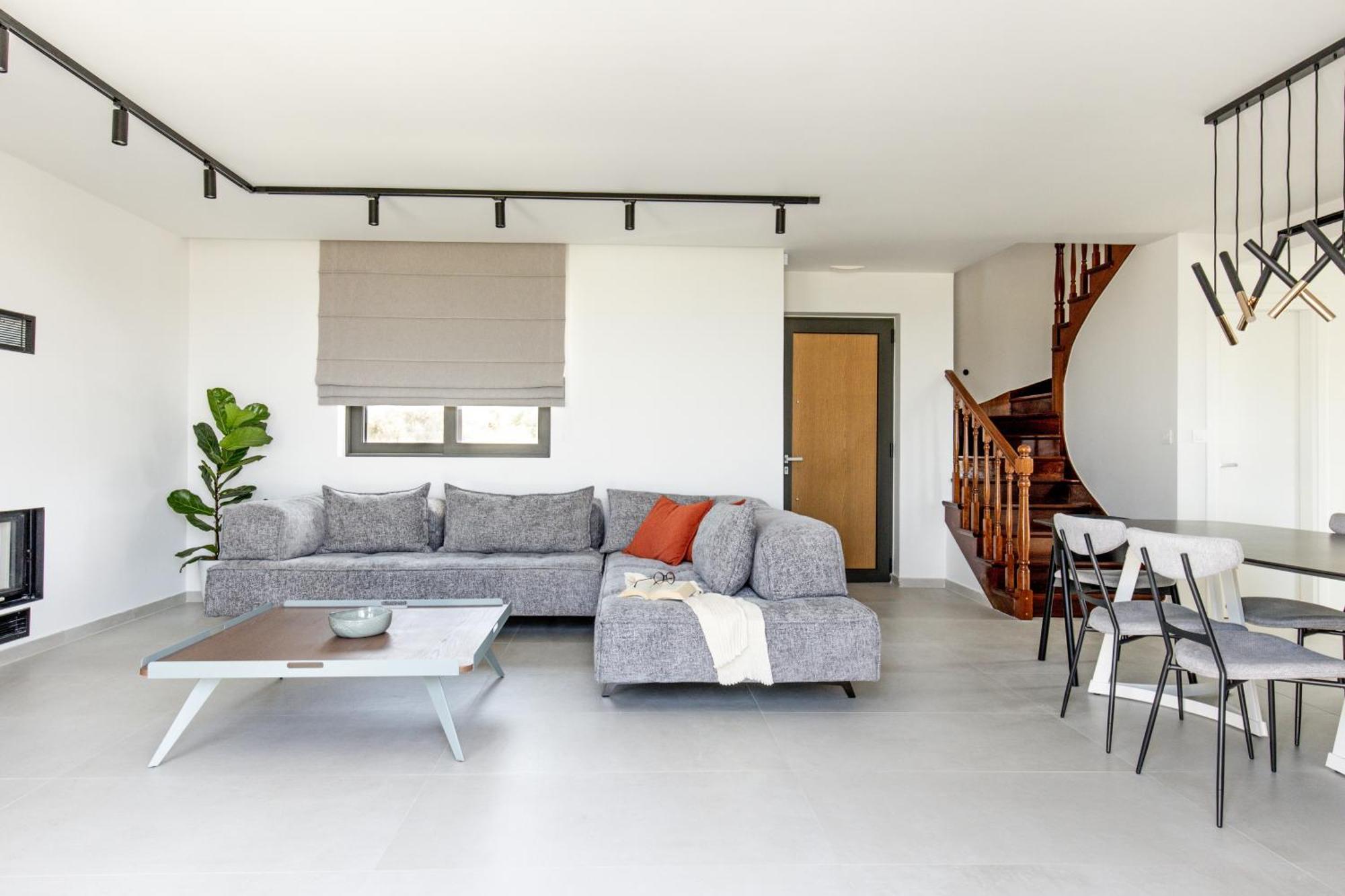 Nola - Nomadic Luxury * Gouves